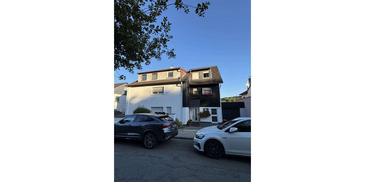 Einfamilienhaus Roßdorf - 13 Zimmer, 382 m&sup2;, 699.000&euro; | Angebot:23769253