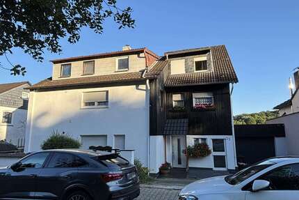 Haus Roßdorf - 13 Zimmer, 382 m&sup2;, 699.000&euro; | Angebot:23769253