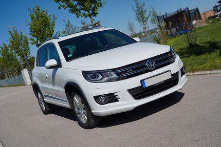 VW Tiguan 187.000 km 13.380 &euro; Bruckmühl 83052