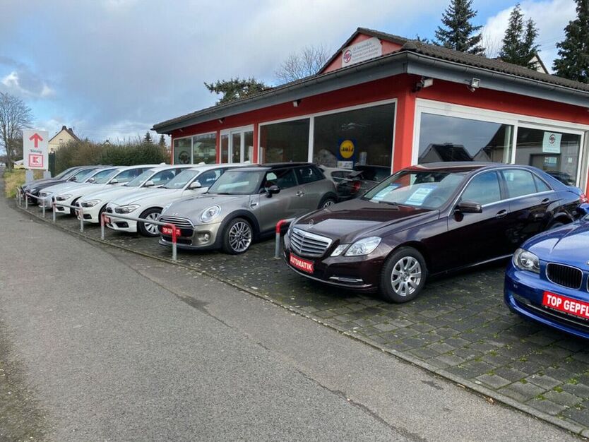 X1