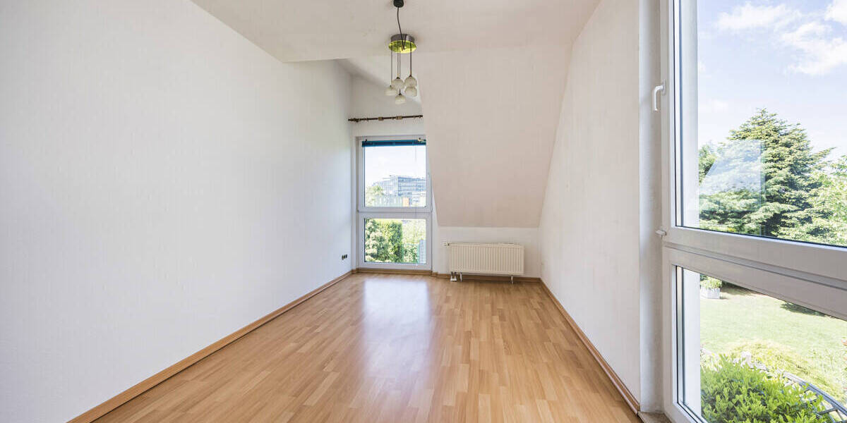 Doppelhaushälfte Düsseldorf Lichtenbroich - 4 Zimmer, 120 m&sup2;, 580.000&euro; | Angebot:26686530