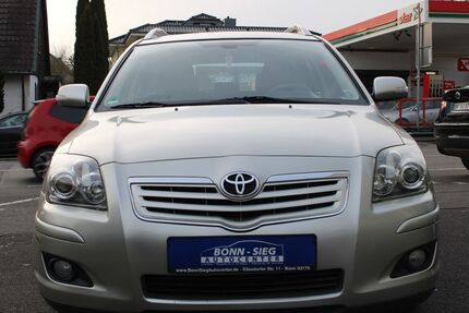 Toyota Avensis 94.000 km 5.950 &euro; Bonn 53179