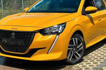 Peugeot 208 75.200 km 10.690 &euro; Mainz 55128
