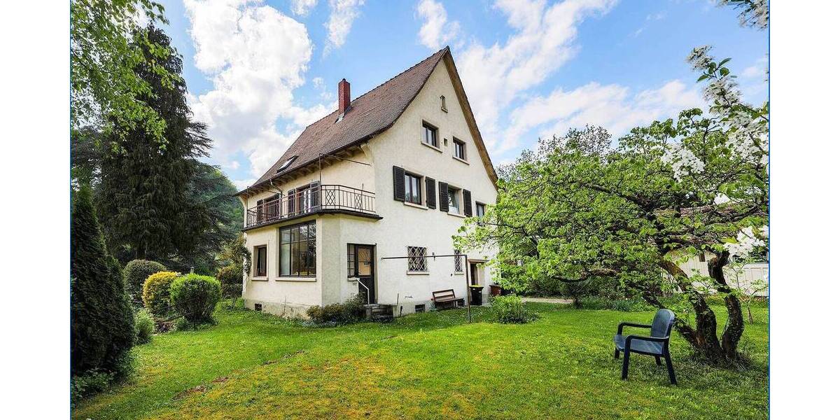 Einfamilienhaus Singen - 7 Zimmer, 240 m&sup2;, 695.000&euro; | Angebot:26364115