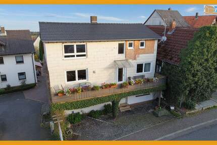 Haus Willingshausen - 4 Zimmer, 115 m&sup2;, 69.000&euro; | Angebot:25691392
