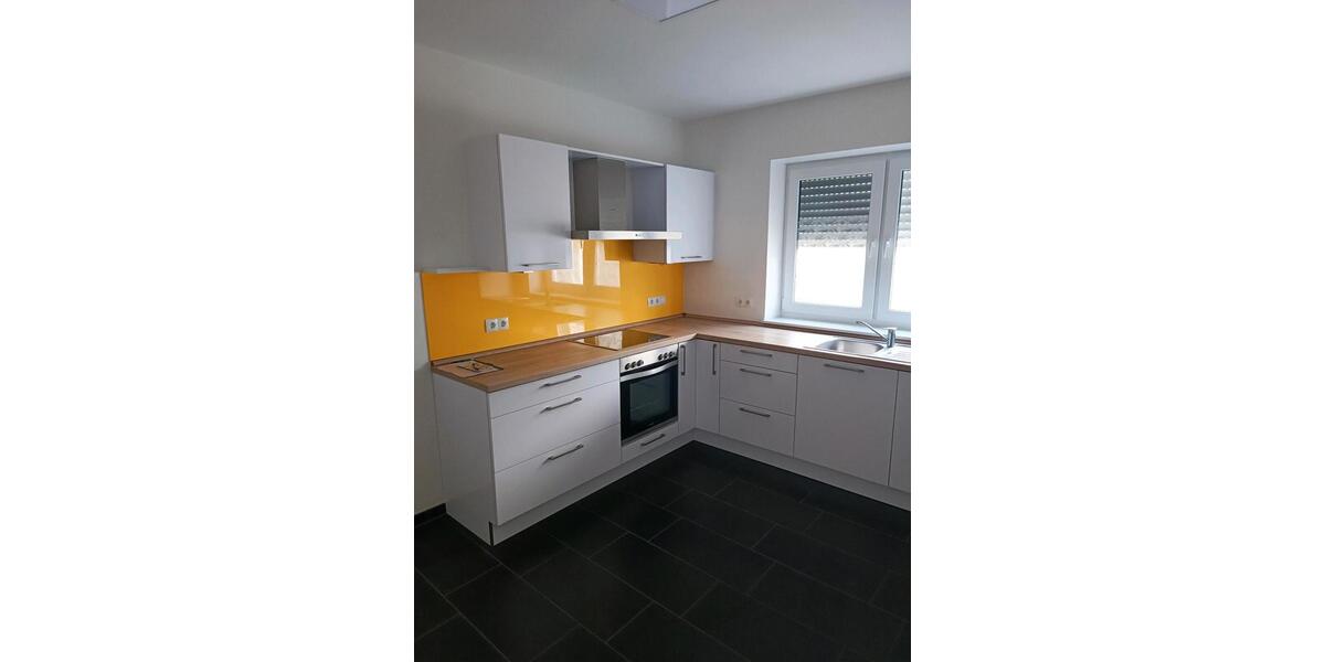 Reserviert ***Neuwertige Doppelhaushälfte zu vermieten Wohnung 4 zimmer