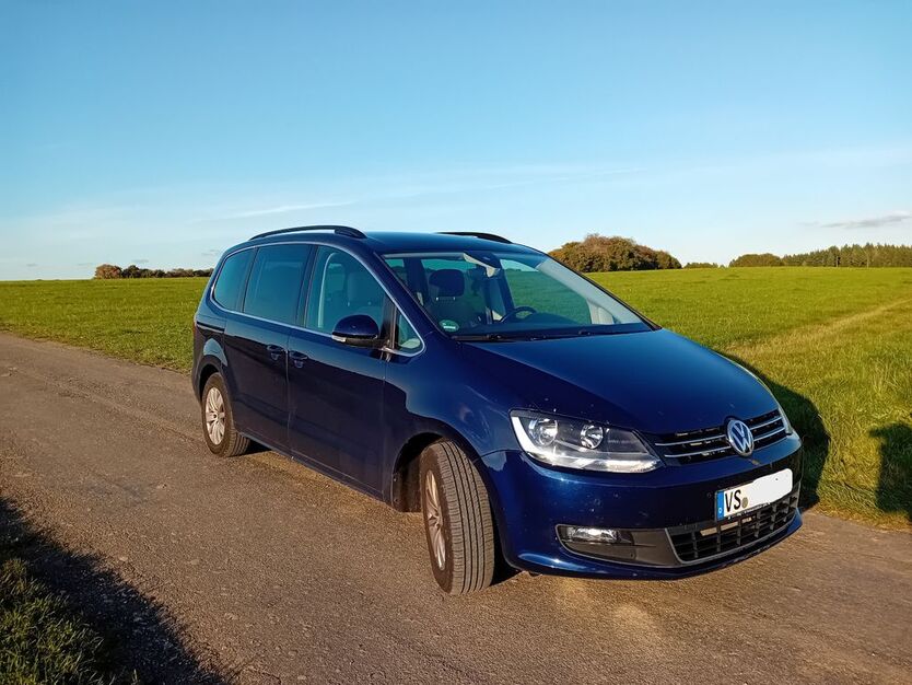 VW Sharan 137.600 km 20.700 € Villingen-Schwenningen 78052
