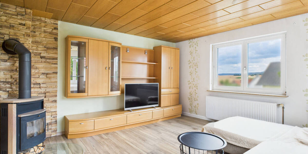 Einfamilienhaus Großeibstadt - 7 Zimmer, 155 m&sup2;, 287.000&euro; | Angebot:25665417