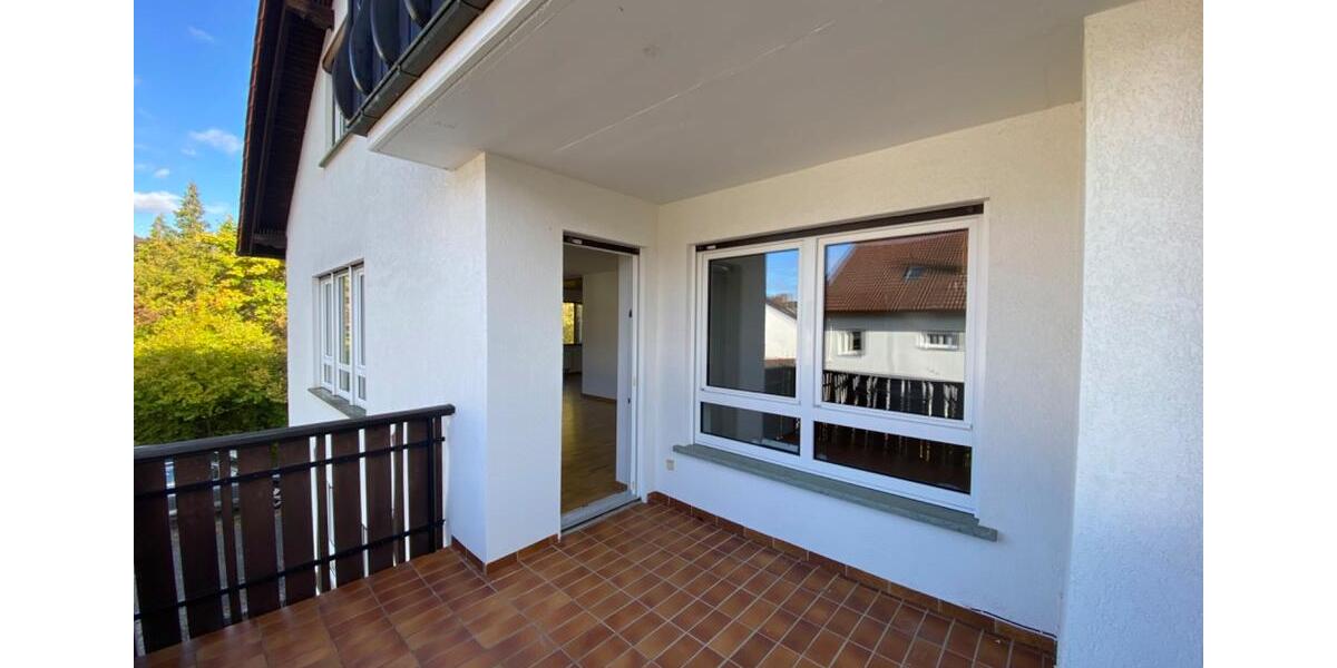 Etagenwohnung Gmund am Tegernsee - 3 Zimmer, 105 m&sup2;, 850&euro; | Angebot:25641076