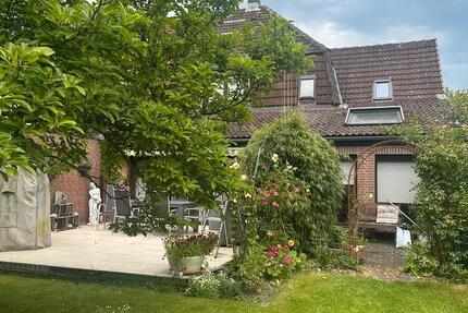 Haus Neumünster - 5 Zimmer, 138 m&sup2;, 230.000&euro; | Angebot:24623068