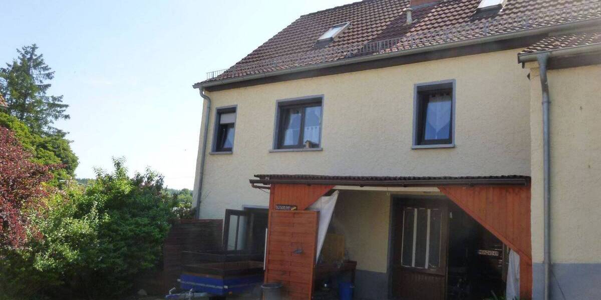 Einfamilienhaus Erbenhausen Schafhausen - 6 Zimmer, 140 m&sup2;, 92.500&euro; | Angebot:25660787