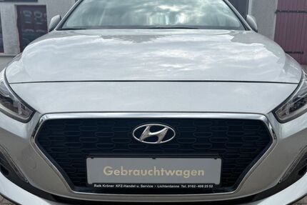 Hyundai i30 26.500 km 17.900 &euro; Lichtentanne 08115