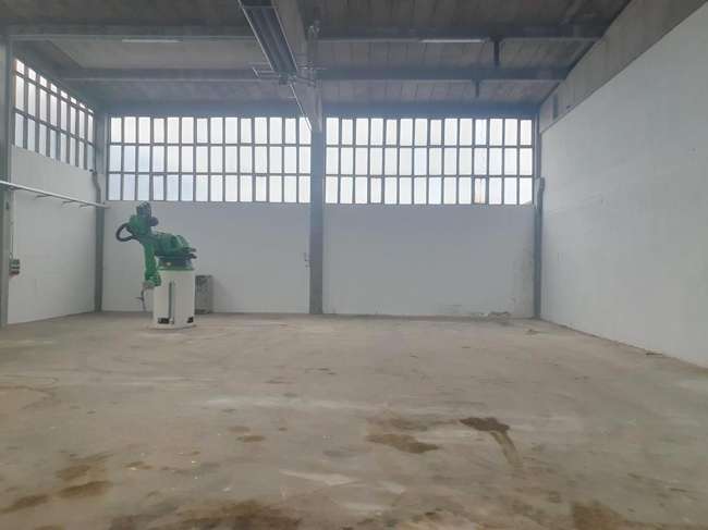 Gewerbeobjekt Maxhütte-Haidhof Haidhof - 1.500&euro; | Angebot:27312577