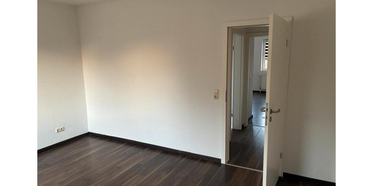 Etagenwohnung Westerstede - 3 Zimmer, 75 m&sup2;, 600&euro; | Angebot:26035199