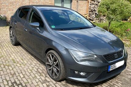 Seat Leon 136.000 km 8.800 &euro; Dummerstorf 18196