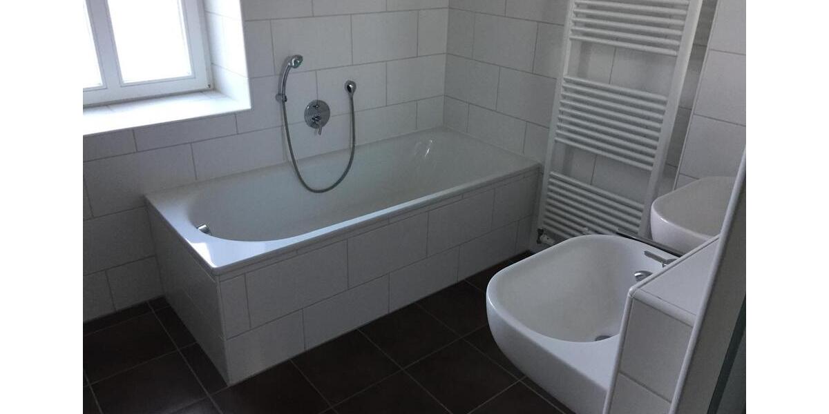 Etagenwohnung Wilhelmshaven - 4 Zimmer, 106 m&sup2;, 239.000&euro; | Angebot:26712121