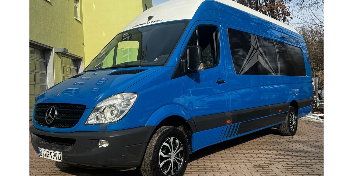 Mercedes-Benz Sprinter 234.651 km 12.990 &euro; Berlin 10178