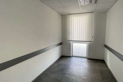 Büro in Illerkirchberg 1.200 € 121.64 m² zimmer