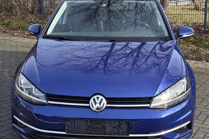 VW Golf 107.000 km 13.800 &euro; Waldbröl 51545