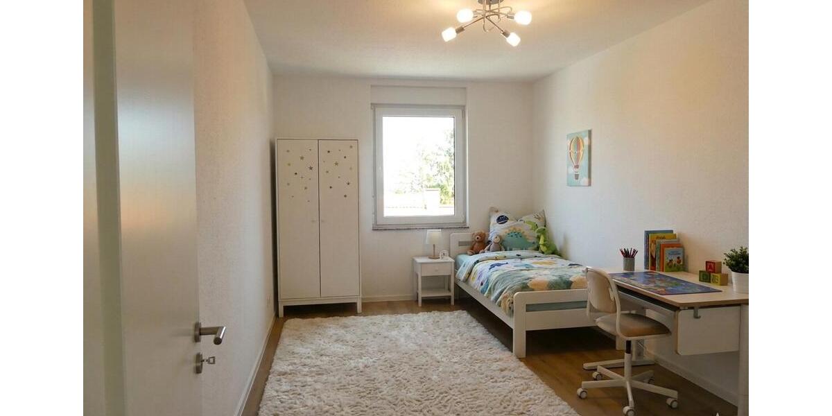 Etagenwohnung Waghäusel - 3 Zimmer, 115 m&sup2;, 1.580&euro; | Angebot:26301748