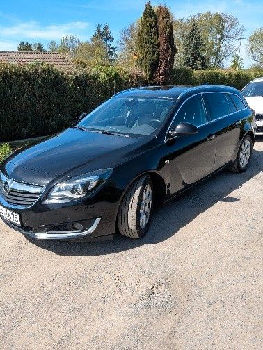 Opel Insignia 176.000 km 7.499 &euro; Göttingen 37077
