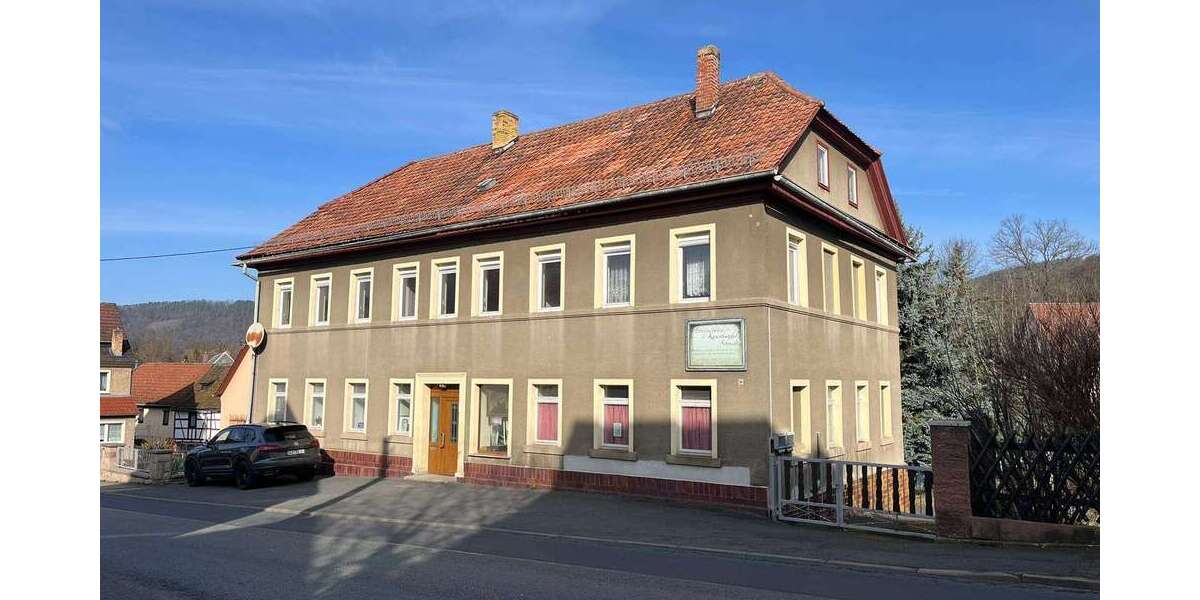 Haus zum Kaufen in Kaulsdorf 115.000 € 370 m² 15 zimmer