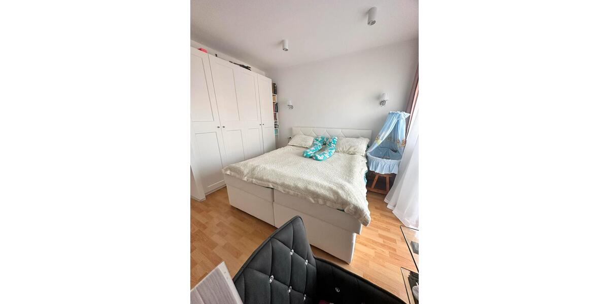 Etagenwohnung Gelsenkirchen Gelsenkirchen-Mitte - 2 Zimmer, 67 m&sup2;, 125.000&euro; | Angebot:26862396
