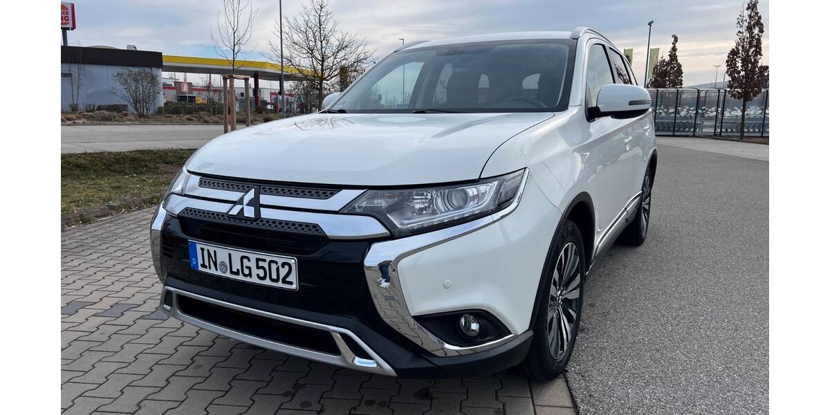 Mitsubishi Outlander 40.000 km 19.700 &euro; Ingolstadt 85051