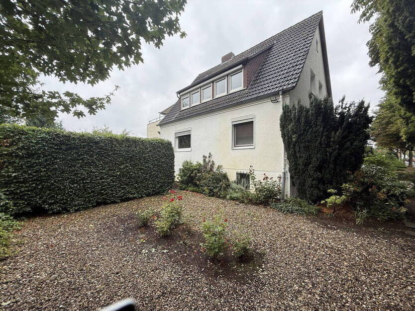 zentral gelegenes Einfamilienhaus in Stadtparknähe zu vermieten
