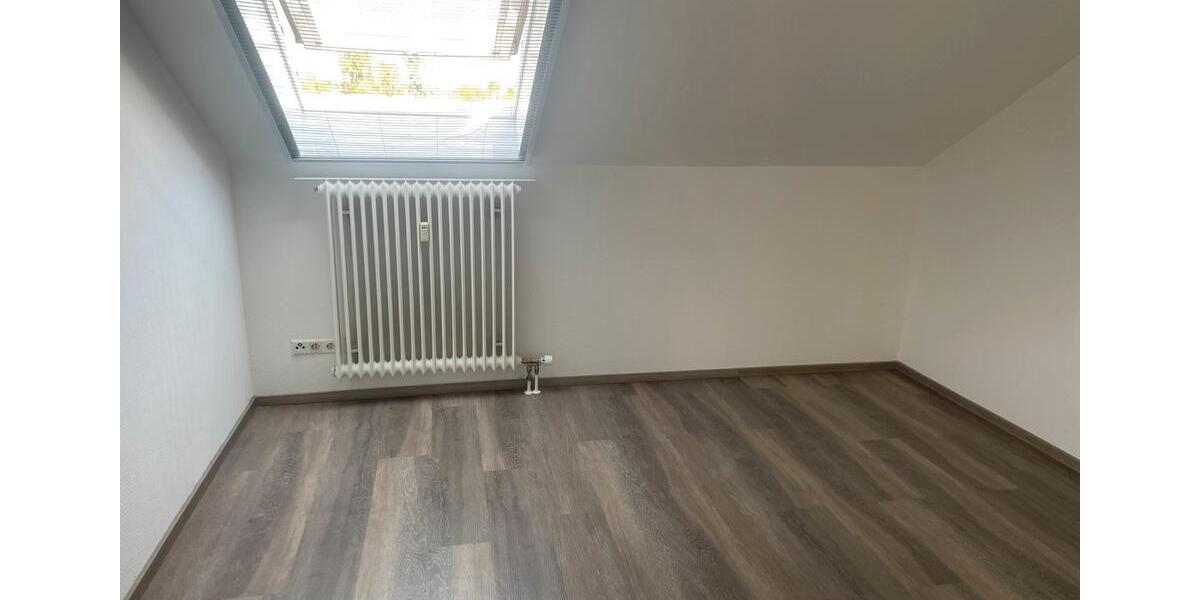 Dachgeschoßwohnung Freudenstadt - 3 Zimmer, 68 m&sup2;, 175.000&euro; | Angebot:26837820