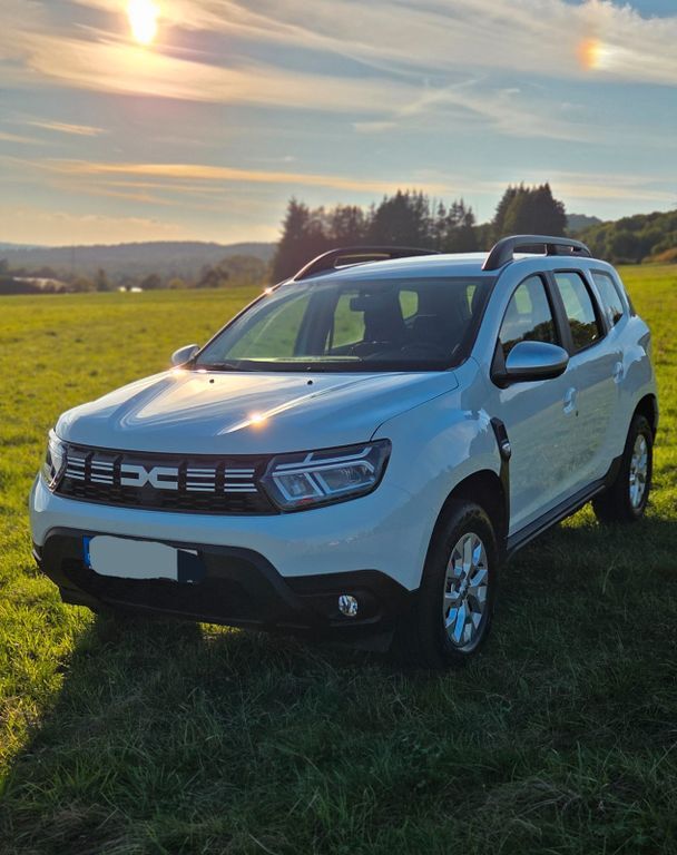 Dacia Duster 11.500 km 17.480 € Dillenburg 35685