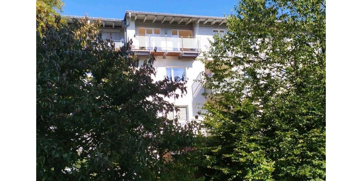 Von privat: 4-Zi-Whg. mit 2 Blk in Waldrandlage in Ottobrunn 3 zimmer