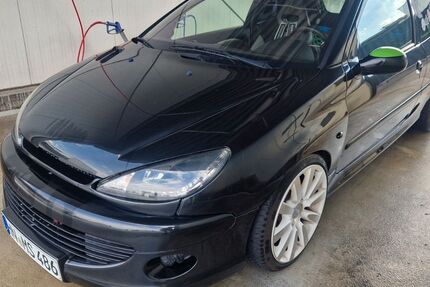 Peugeot 206 151.676 km 7.000 &euro; Leingarten 74211