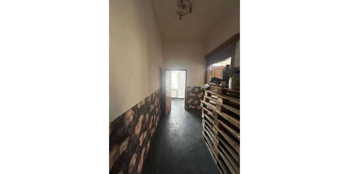 Hochparterre Crimmitschau - 2 Zimmer, 72 m&sup2;, 400&euro; | Angebot:26287903