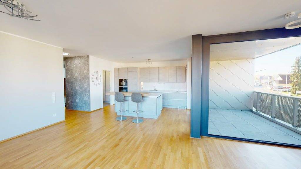 Etagenwohnung Erftstadt Lechenich - 3 Zimmer, 96 m&sup2;, 1.350&euro; | Angebot:25360912