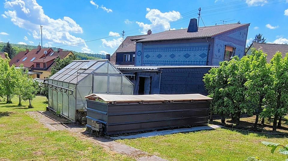 Einfamilienhaus Ottweiler - 8 Zimmer, 210 m&sup2;, 280.000&euro; | Angebot:27010138