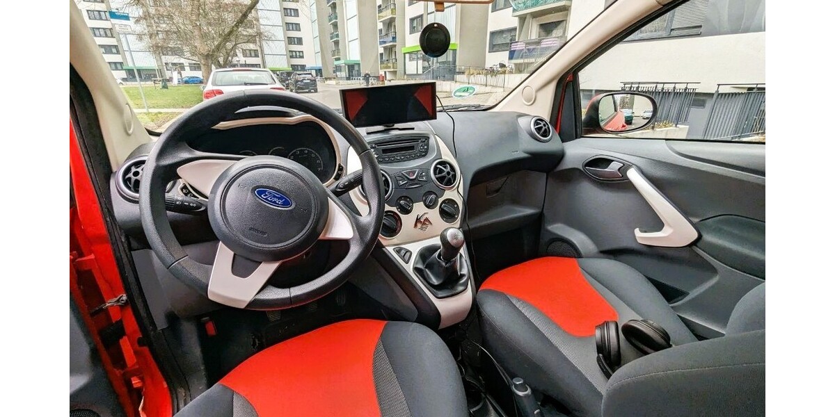 Ford Ka 140.000 km 2.000 € Dresden 01067