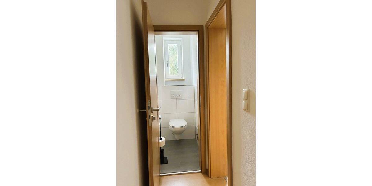Etagenwohnung Ansbach - 4 Zimmer, 74 m&sup2;, 670&euro; | Angebot:26840875
