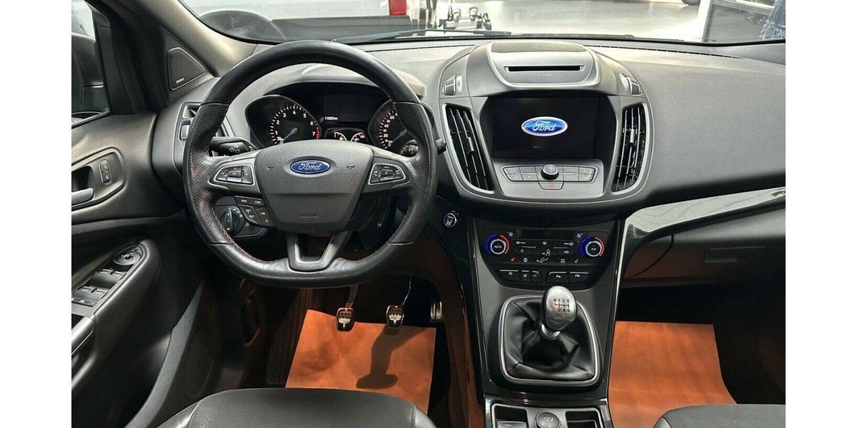 Ford Kuga 1,5 EcoBoost ST-Line +AHK+Allwetterreifen+ 113.000 km 15.790 &euro; Jaderberg 26349