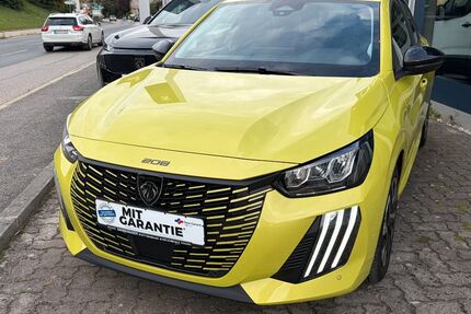 Peugeot 208 7.800 km 19.990 &euro; Hersbruck 91217