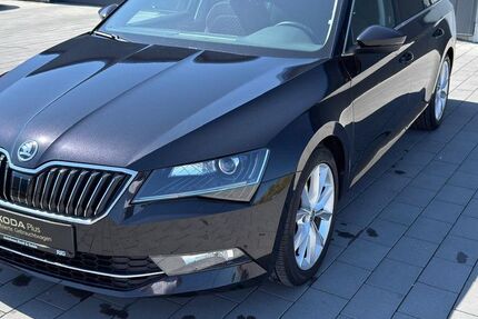 Skoda Superb 54.757 km 21.390 &euro; Hameln 31789