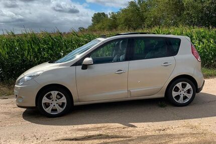 Renault Scenic 102.000 km 6.700 &euro; Gotha 99867