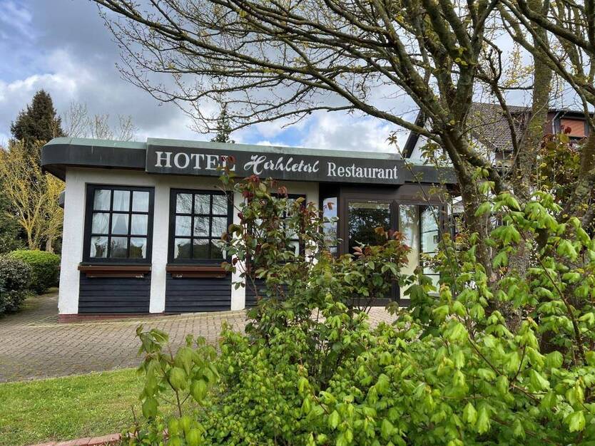 Traditionelles Hotel mit Gaststätte in ruhiger Lage von Duderstadt 2 zimmer