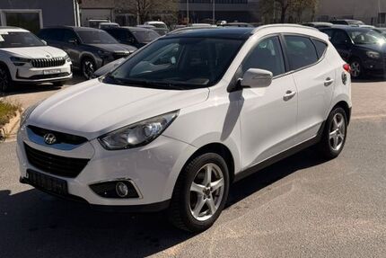 Hyundai ix35 165.000 km 7.990 &euro; Velten 16727