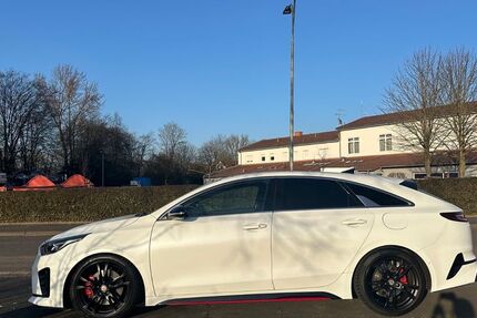Kia pro ceed / ProCeed 99.700 km 16.900 &euro; Linden 35440