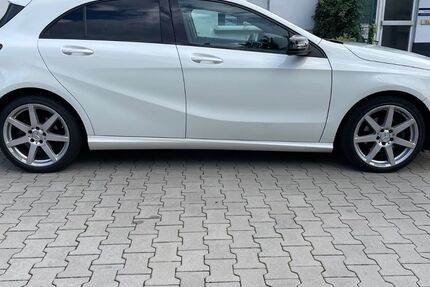 Mercedes-Benz A 200 148.800 km 11.900 € Niederdorfelden 61138