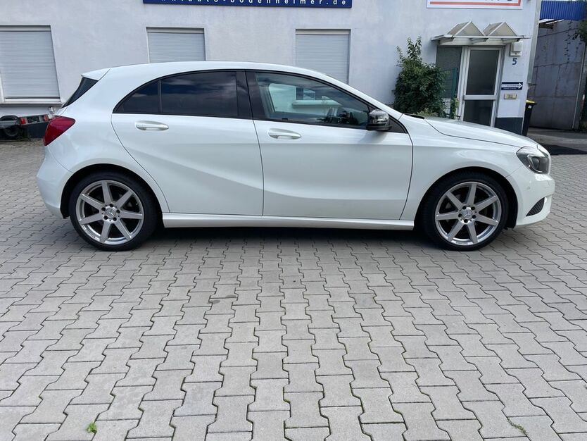 Mercedes-Benz A 200 148.800 km 11.900 € Niederdorfelden 61138