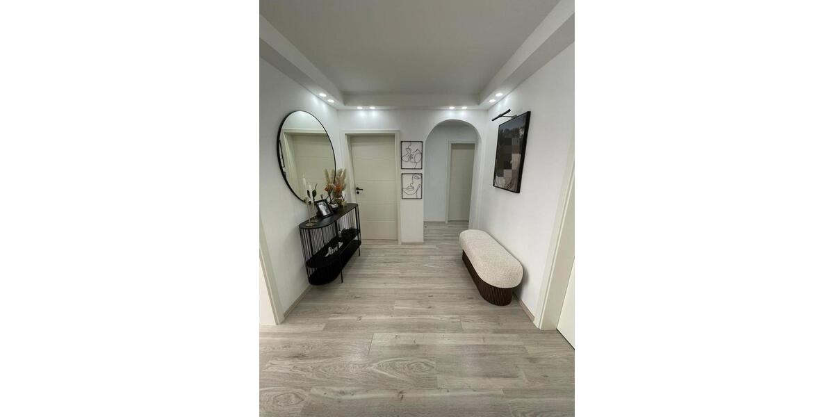 Erdgeschoßwohnung Hildesheim Itzum-Marienburg - 4 Zimmer, 110 m&sup2;, 1.350&euro; | Angebot:26398800