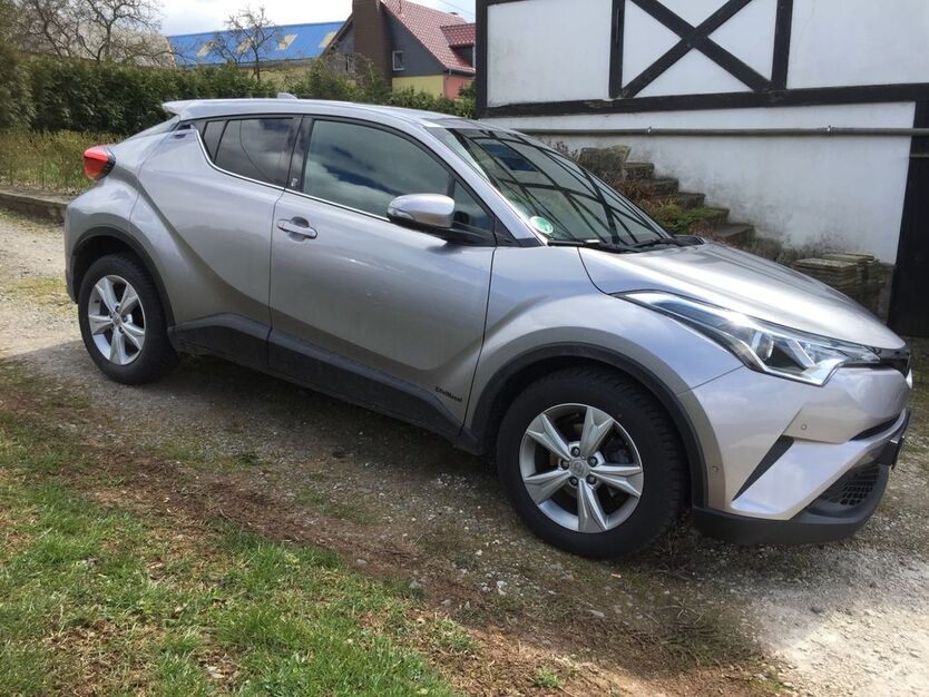 Toyota C-HR 126.500 km 12.200 € Jucken 54689