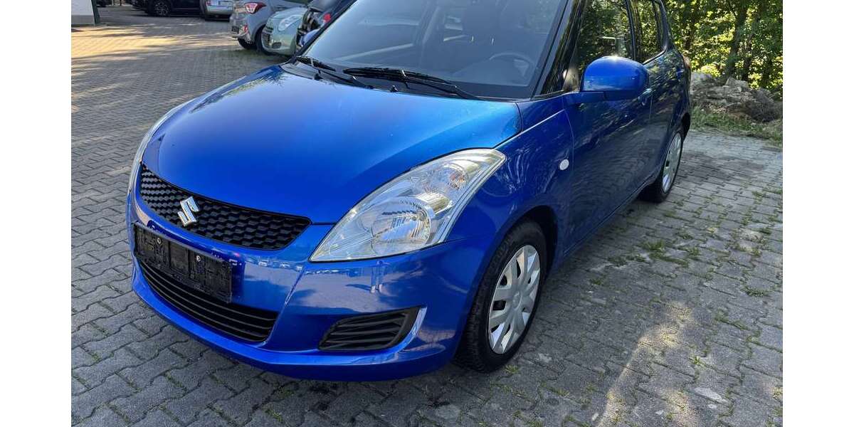 Suzuki Swift 102.000 km 4.000 &euro; Thalheim 09380